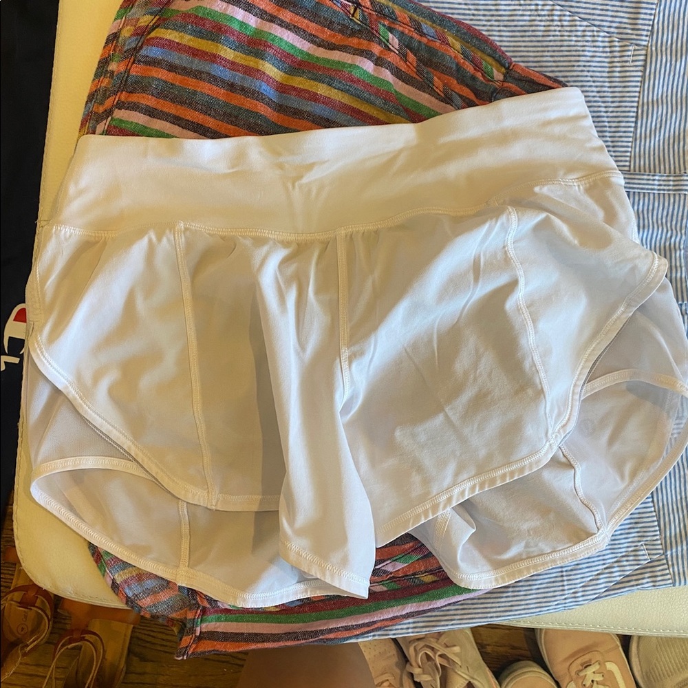 White lululemon shorts